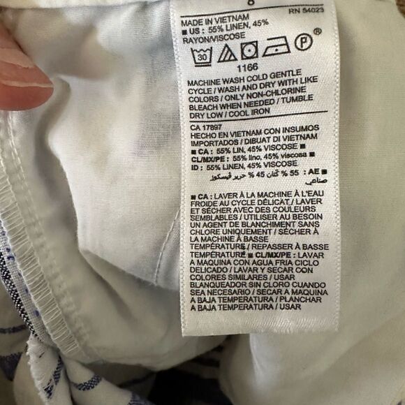 Old Navy | Blue White Stripe Linen Blend Trouser Shorts | 8 - Picture 5 of 7